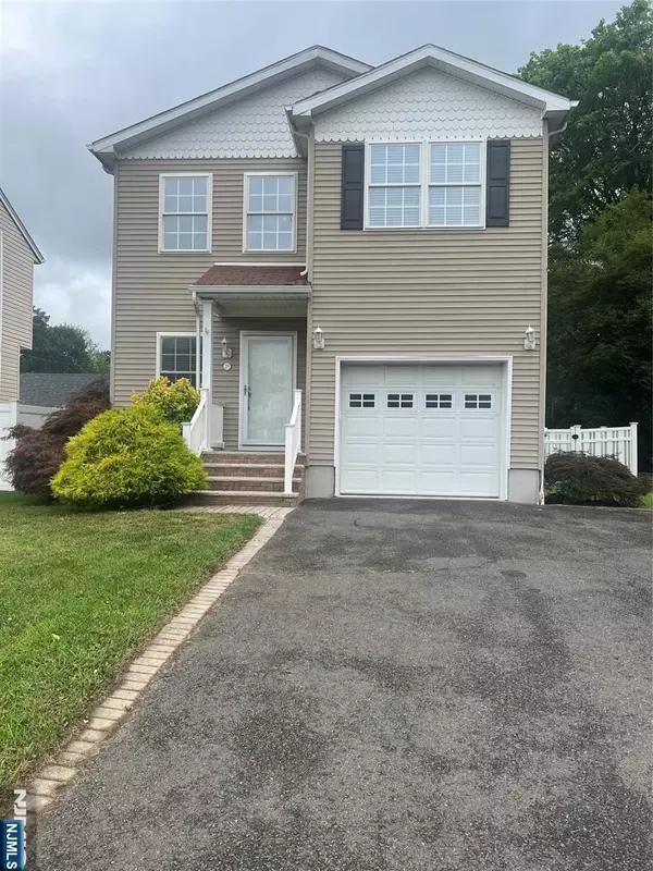 Waldwick, NJ 07446,29 Waldwick AVE