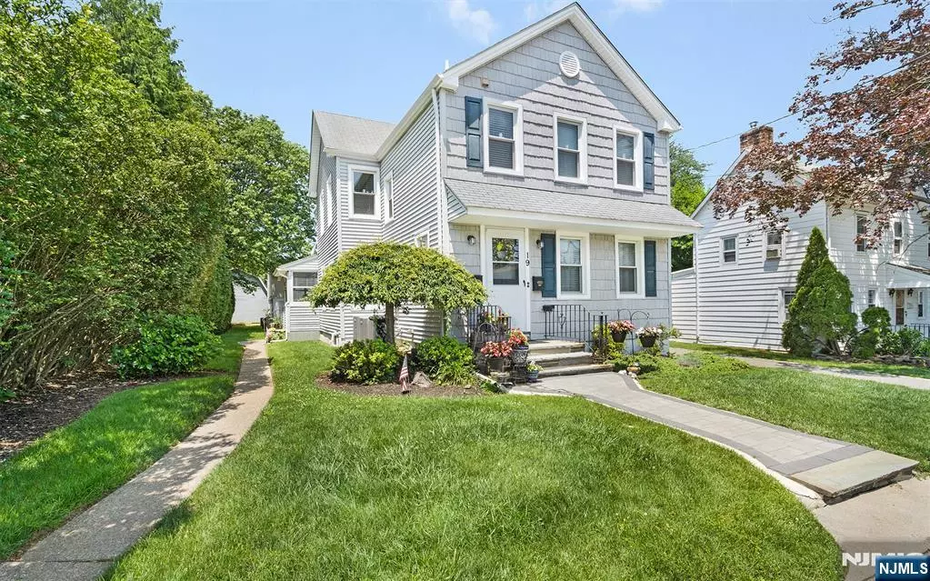 Caldwell, NJ 07006,19 Park AVE