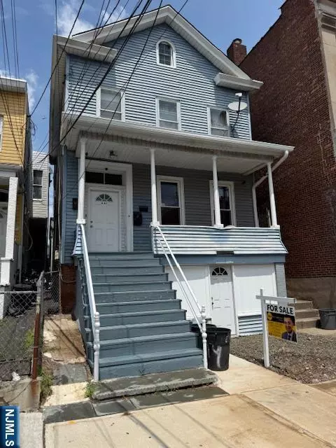 112 Washington PL, Passaic, NJ 07055
