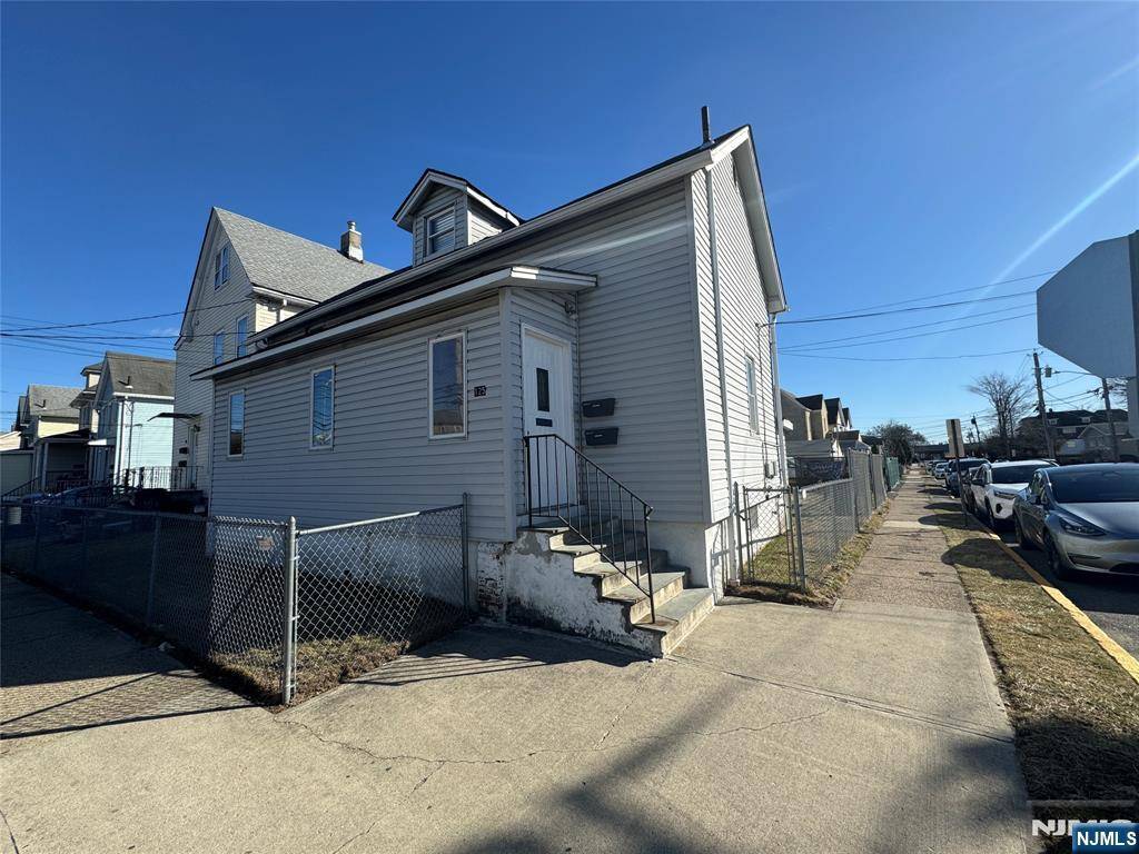 125 Kansas ST, Hackensack, NJ 07601