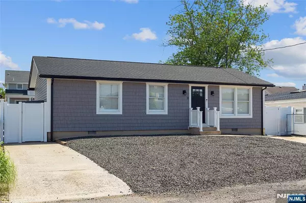 Brick, NJ 08723,8 Navarra DR