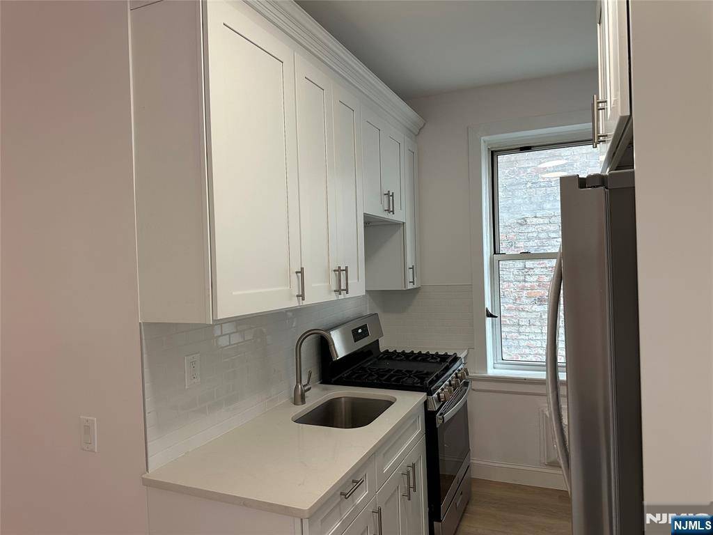 North Bergen, NJ 07047,311 79th ST #37
