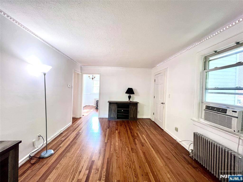 10B Townley RD, Fair Lawn, NJ 07410