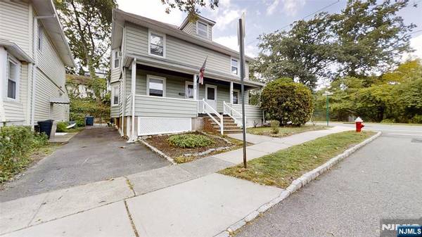 46 Edgewood RD, Glen Ridge, NJ 07028
