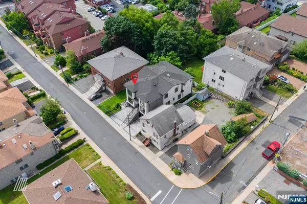 Fort Lee, NJ 07024,238A Washington AVE