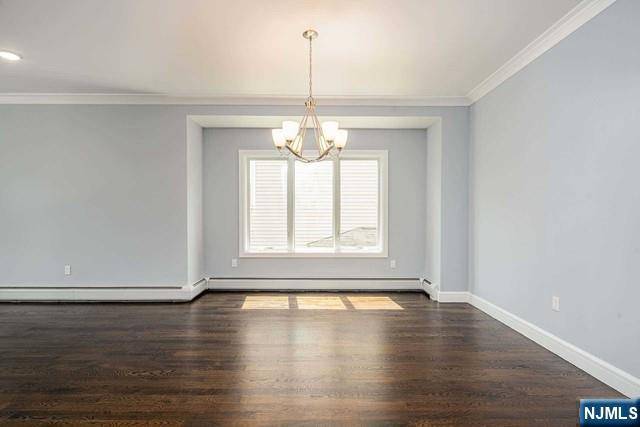 Palisades Park, NJ 07650,224 E Harriet AVE #B
