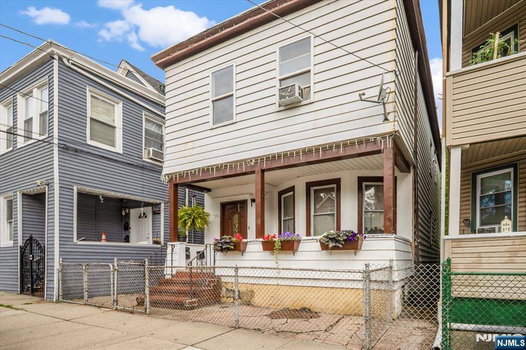 176 Lake AVE, Clifton, NJ 07011