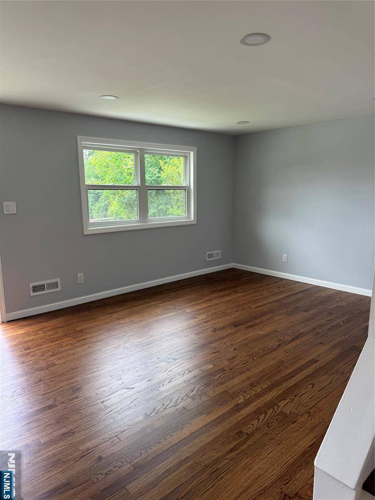Rockaway Boro, NJ 07866,34 Chester AVE