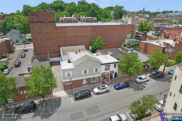 18 Glen RD #1B, Rutherford, NJ 07070