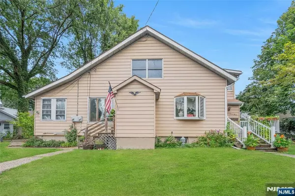 193 9th AVE, Hawthorne, NJ 07506