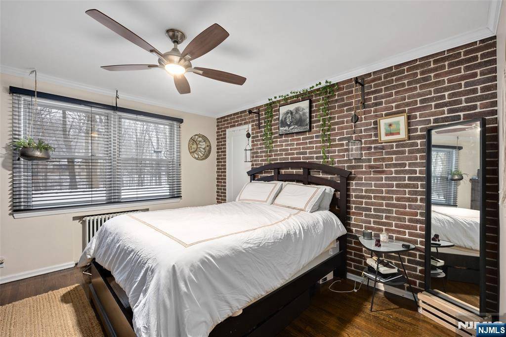 Verona, NJ 07044,349 Bloomfield AVE #69