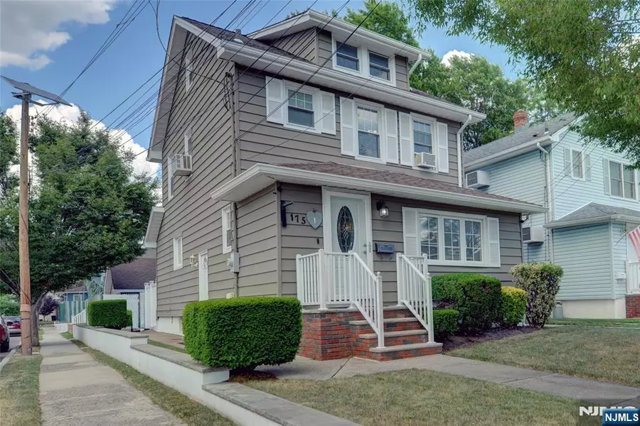 175 Page AVE, Lyndhurst, NJ 07071