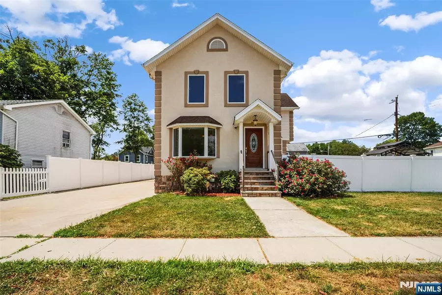 118 Monroe ST, Wanaque, NJ 07420