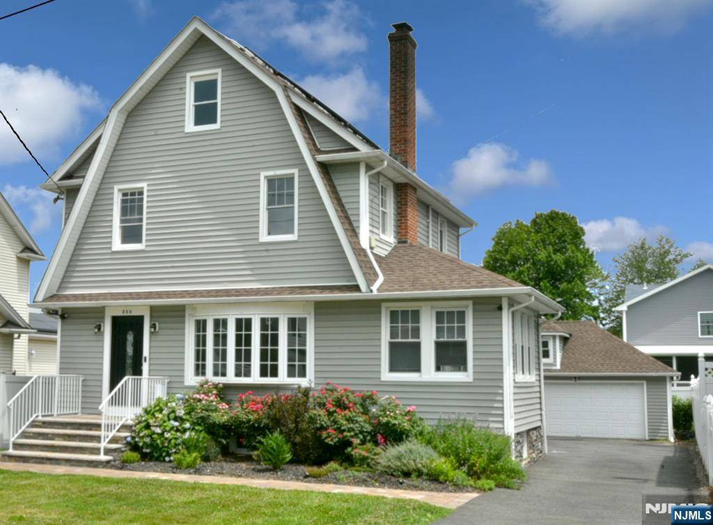 233 Passaic AVE, Hasbrouck Heights, NJ 07604