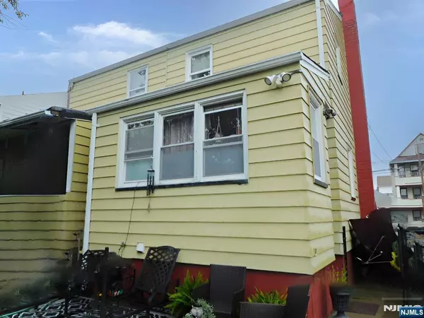 Clifton, NJ 07011,87 Merselis AVE