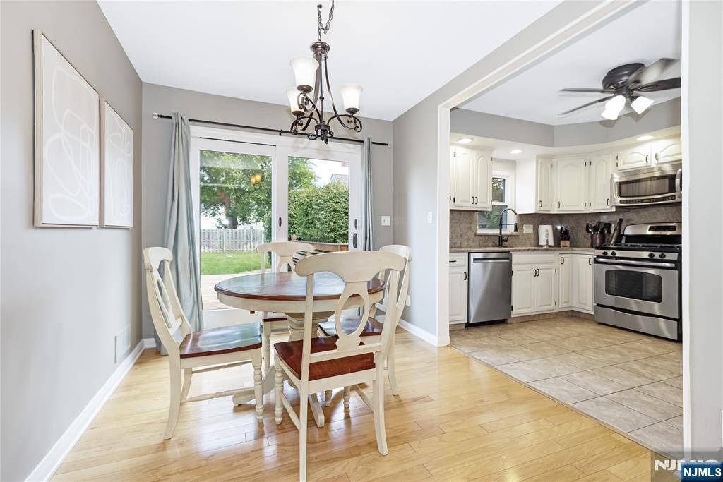Wayne, NJ 07470,41 Oakley WAY