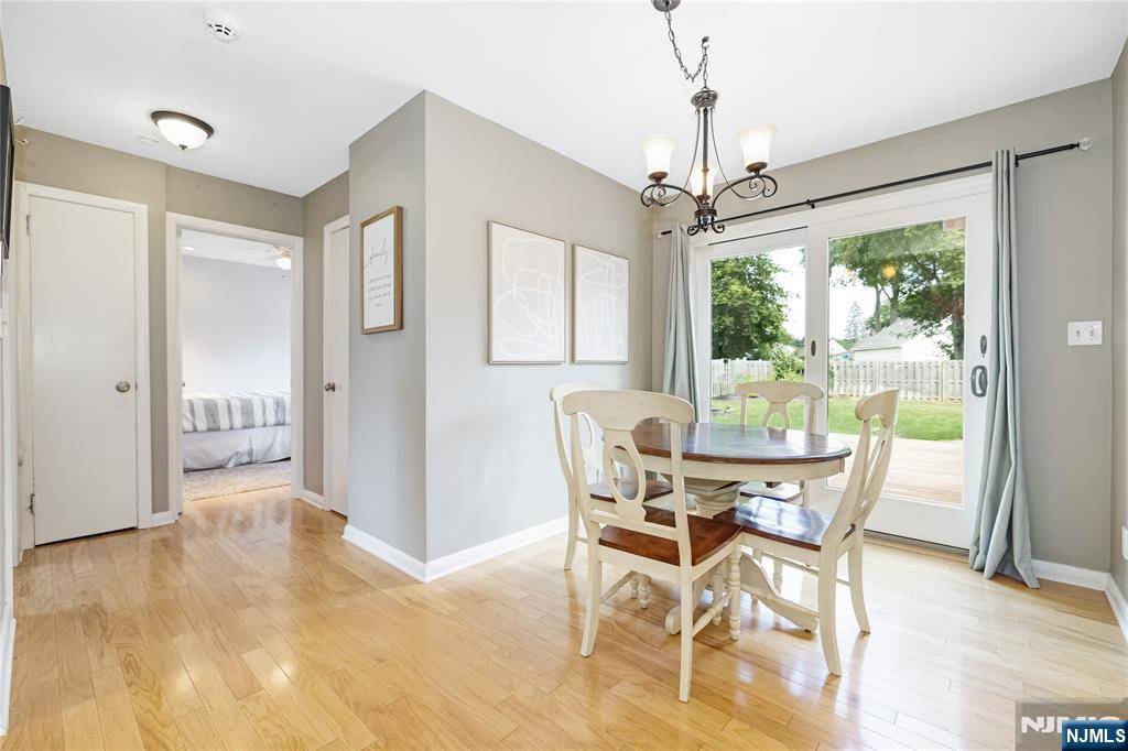 Wayne, NJ 07470,41 Oakley WAY