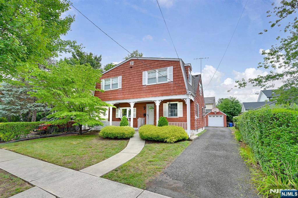 Fair Lawn, NJ 07410,6-11 Essex PL