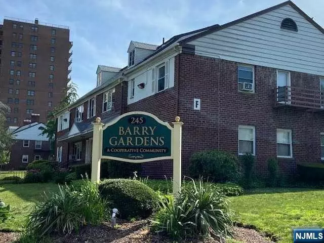 245 Passaic AVE #F-6, Passaic, NJ 07055
