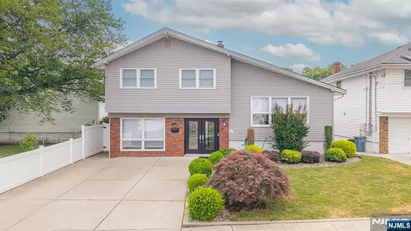 Secaucus, NJ 07094,1138 Stonewall LN