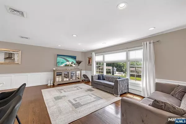 Twp Of Washington, NJ 07676,75 Hampshire RD