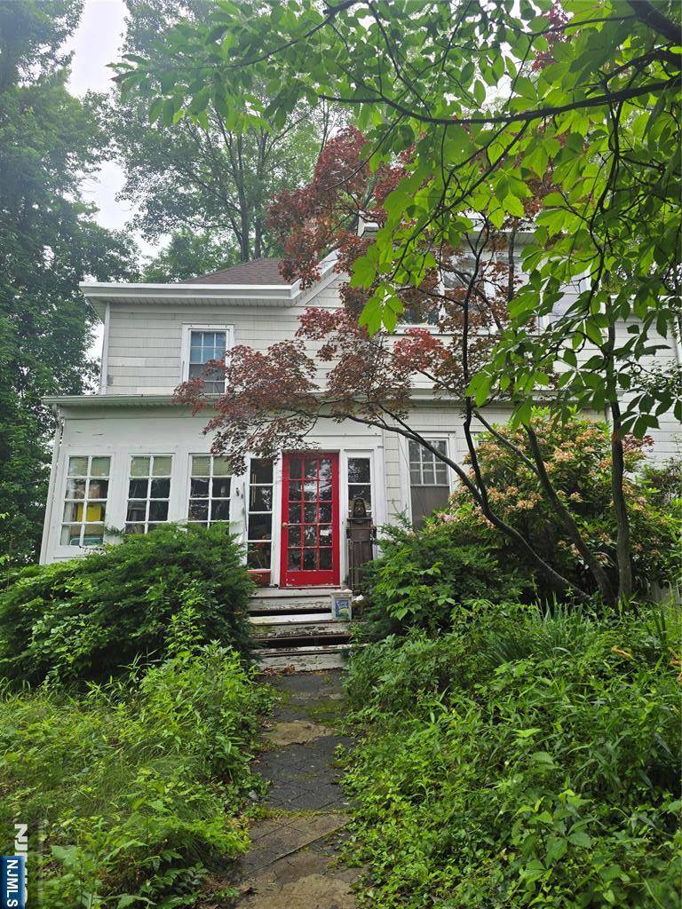 274 Kingsland ST, Nutley, NJ 07110