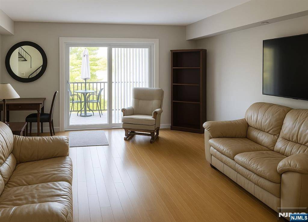 550 Fairview AVE #316, Westwood, NJ 07675