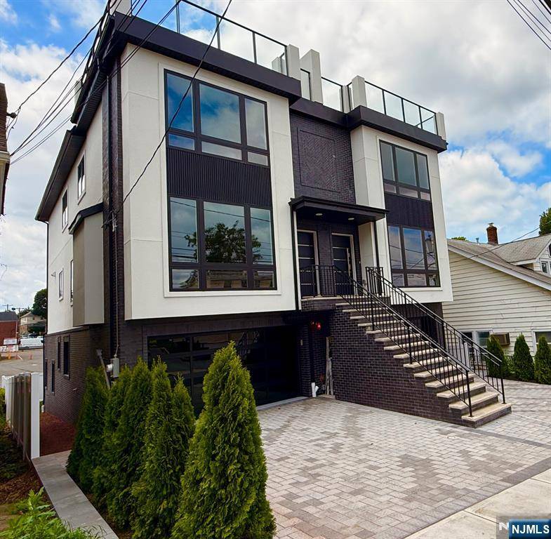 362 Lafayette AVE #A, Cliffside Park, NJ 07010