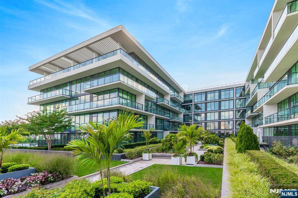 1200 Avenue At Port Imperial #309, Weehawken, NJ 07086