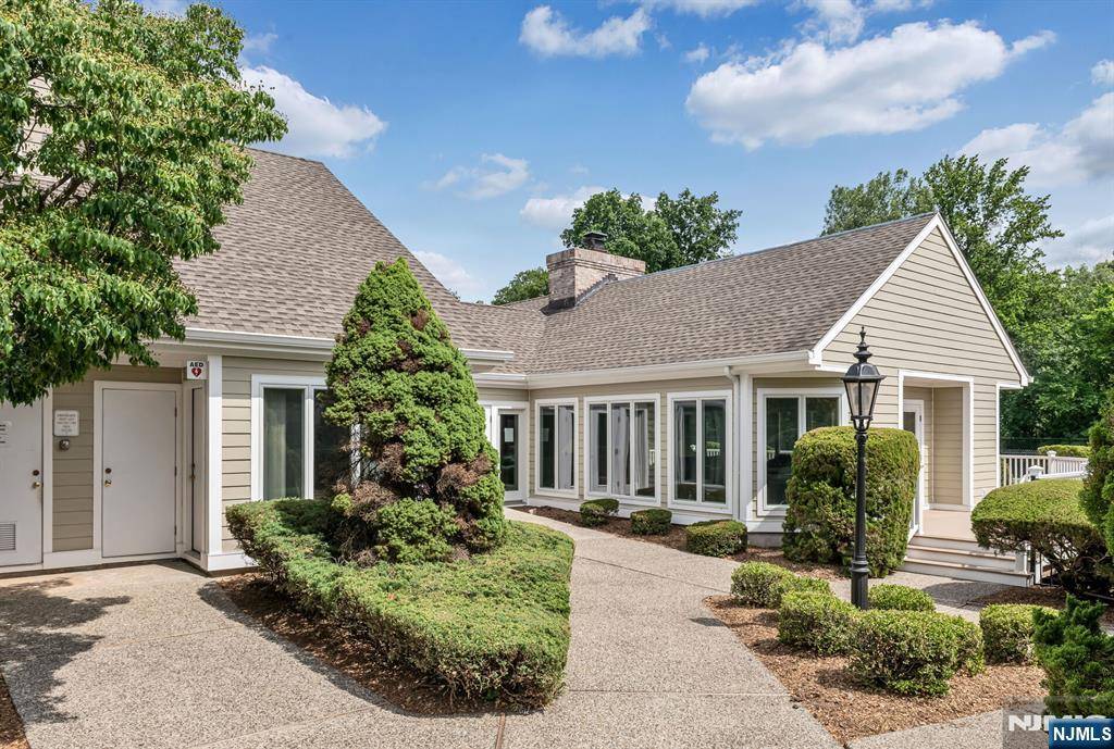 Mahwah, NJ 07430,123 Macleish CT