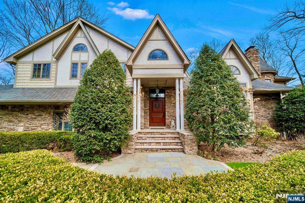 Franklin Lakes, NJ 07417,717 Ashmont RD