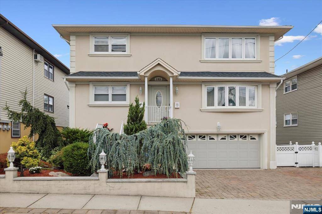 103 Maitland PL, Garfield, NJ 07026