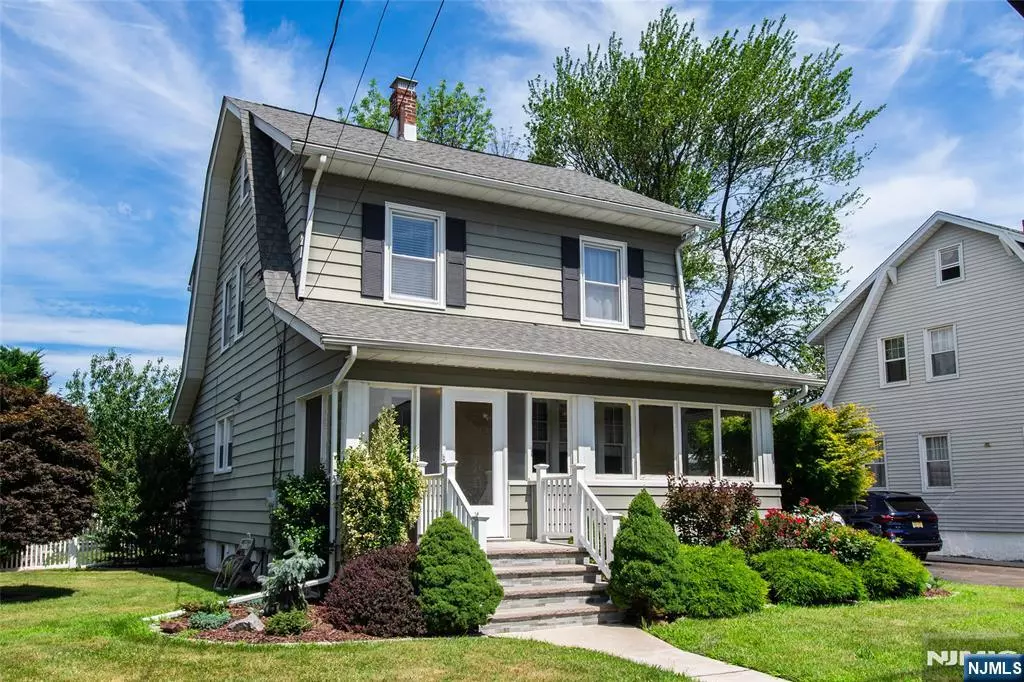 Clifton, NJ 07013,114 Pershing RD