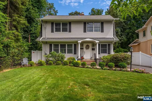 90 Washington AVE, Hillsdale, NJ 07642