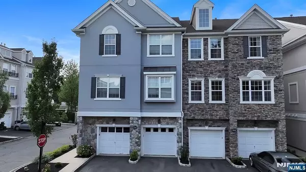 Clifton, NJ 07013,6 Devonshire DR