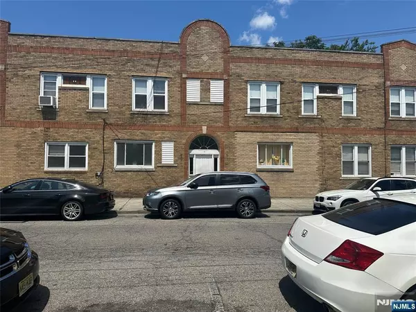 346 Highland AVE #2, Kearny, NJ 07032