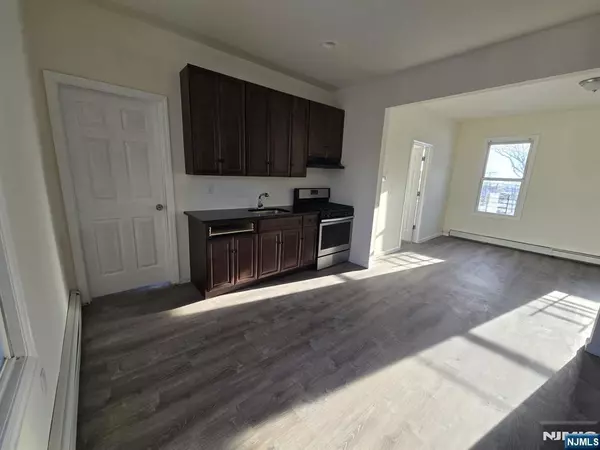 Irvington, NJ 07111,3 May ST