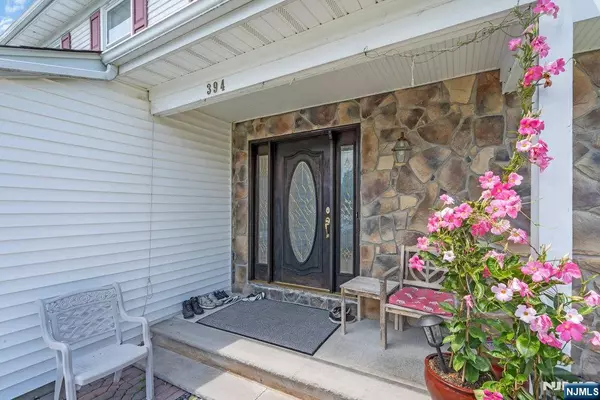 New Milford, NJ 07646,394 James Woods CT