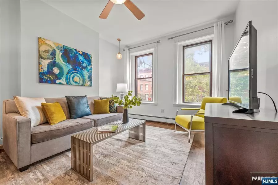 297 Pavonia AVE #2A, Jersey City, NJ 07302