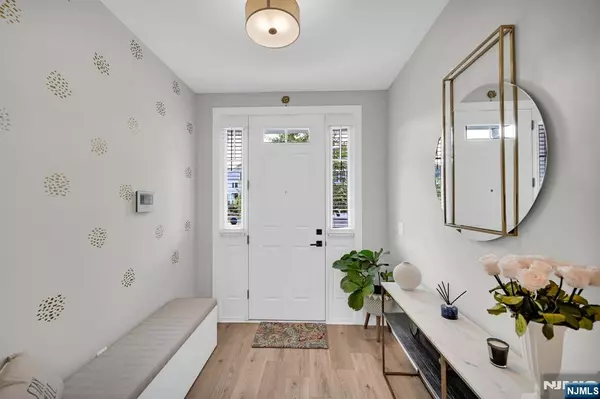 Cedar Grove, NJ 07009,5 Azalea LN