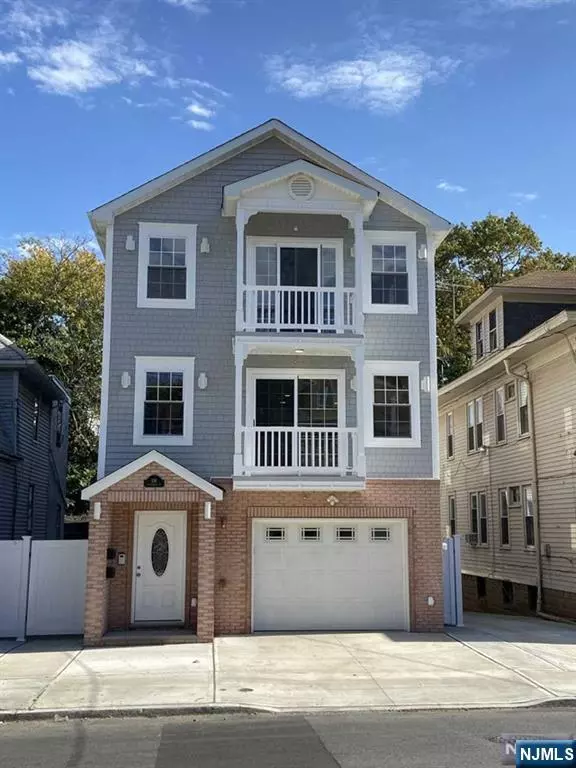 116 Stuyvesant AVE #2, Newark, NJ 07106