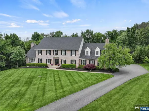 111 Lambert DR, Sparta, NJ 07871