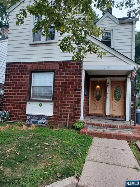 186 Arlington BLVD, North Arlington, NJ 07031