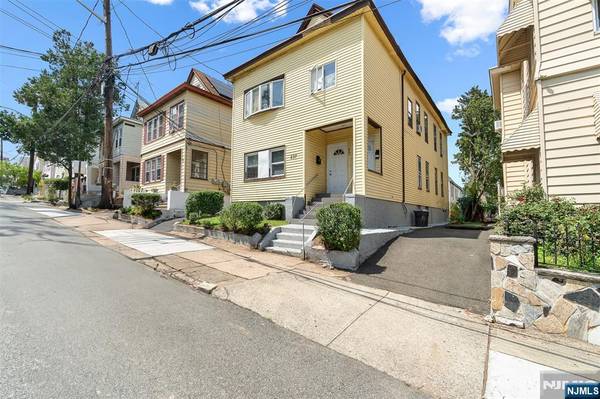 237 Fulton ST, Paterson, NJ 07514
