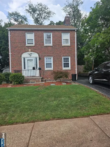 493 Beverly RD, Teaneck, NJ 07666