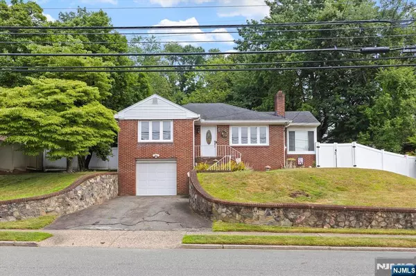 229 Mount Pleasant, Woodland Park, NJ 07424