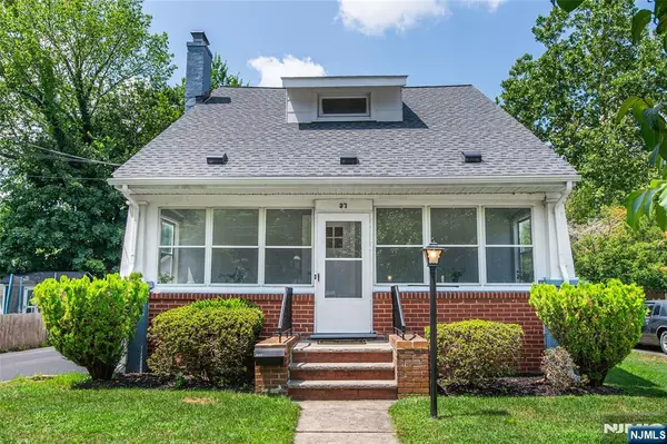 37 Hawthorne AVE, Park Ridge, NJ 07656