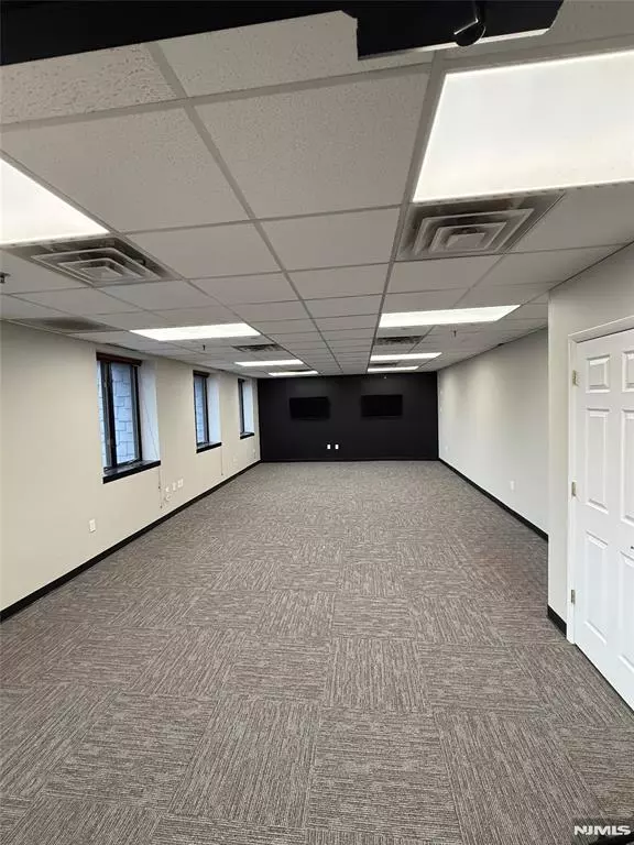 14 Broad #4, Norwood, NJ 07648