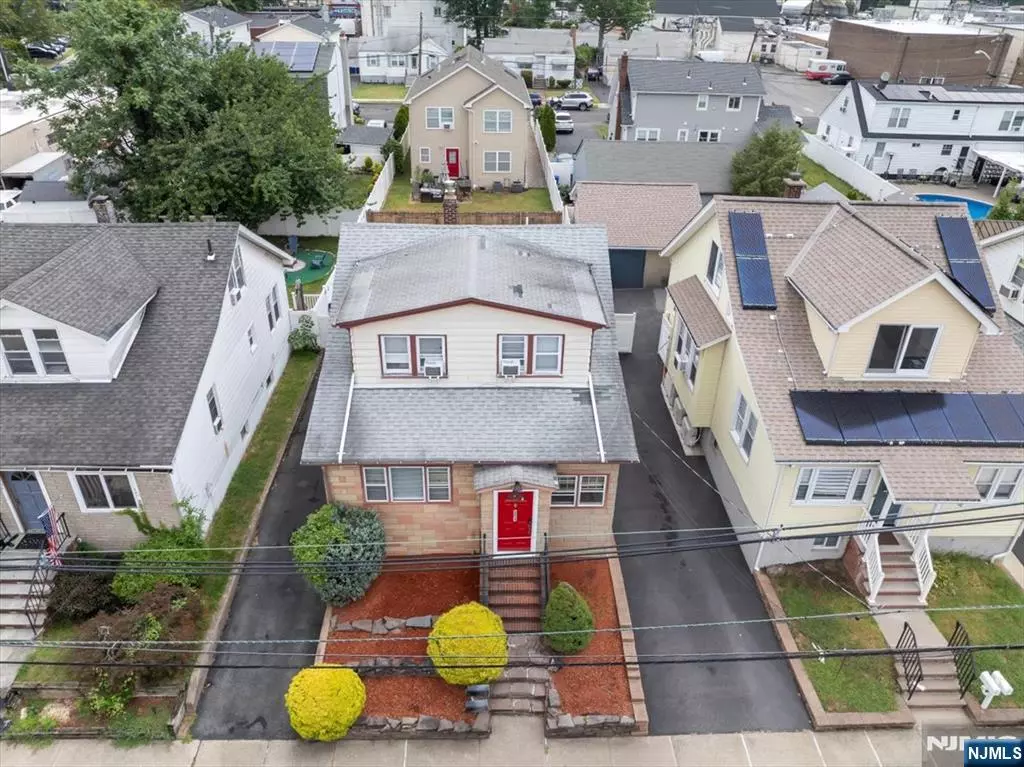 Saddle Brook, NJ 07663,501 Victor ST