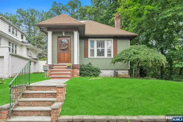 101 Large AVE, Hillsdale, NJ 07642